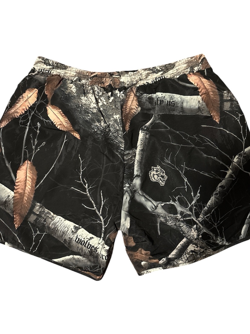 Darc Sport Wolves Forever Woodland Camo Shorts Size: Large NWT Measurments - Picture 2 of 4